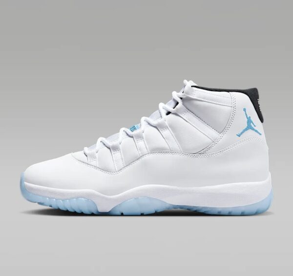 Jordan 11 Retro Columbia