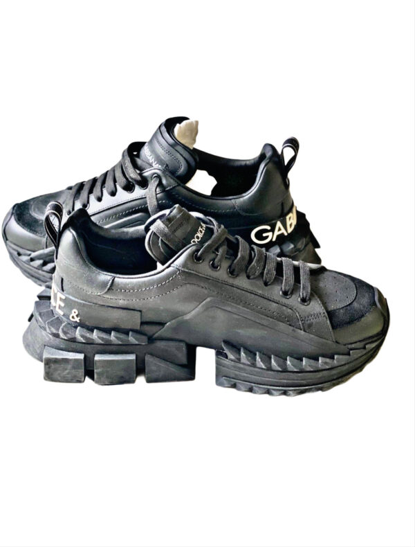 Dolce and Gabbana Men’s Sneakers size 42 - Image 3
